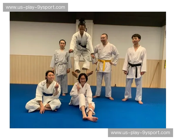 空手道运动表现：速度、力量与心智的完美合奏